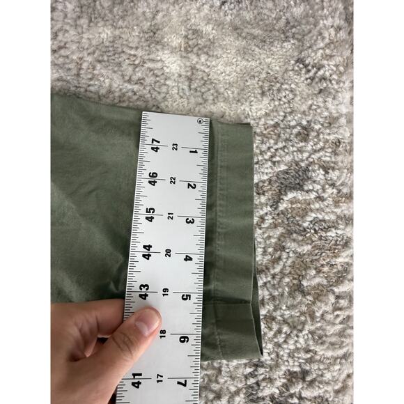 Tommy Hilfiger Size 10 Flat Front Straight Leg Chino Pant Olive Green Button Zip - Picture 6 of 11